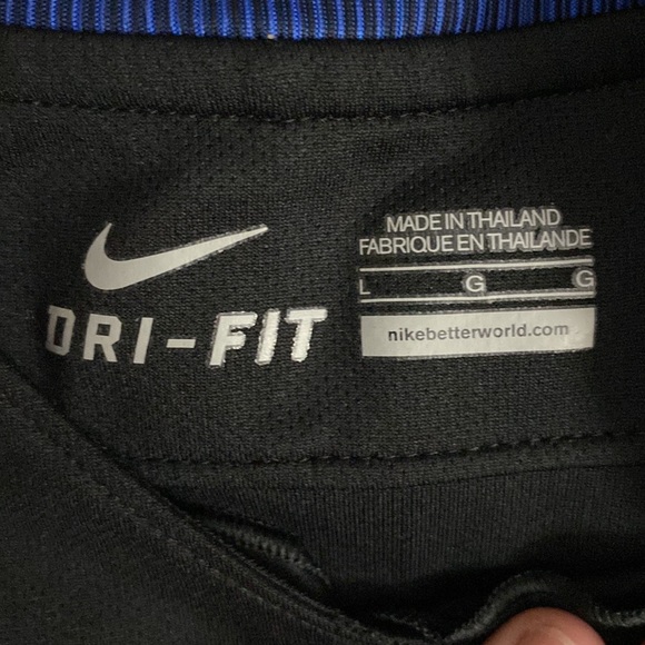 2pc Lot of Sport Tees - Picture 7 of 7